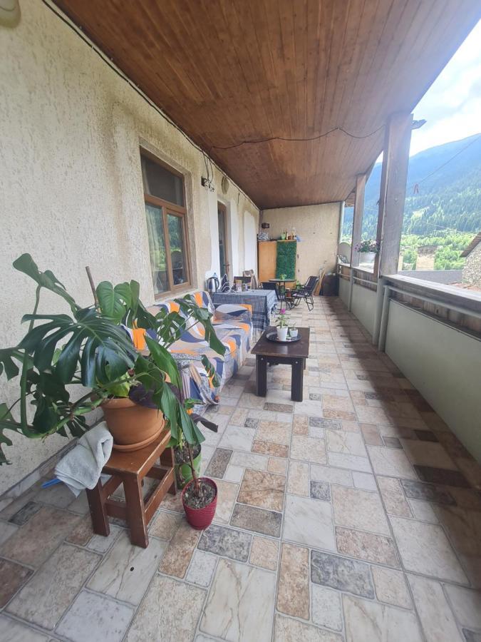 Guest House Goshtela Μέστια Εξωτερικό φωτογραφία