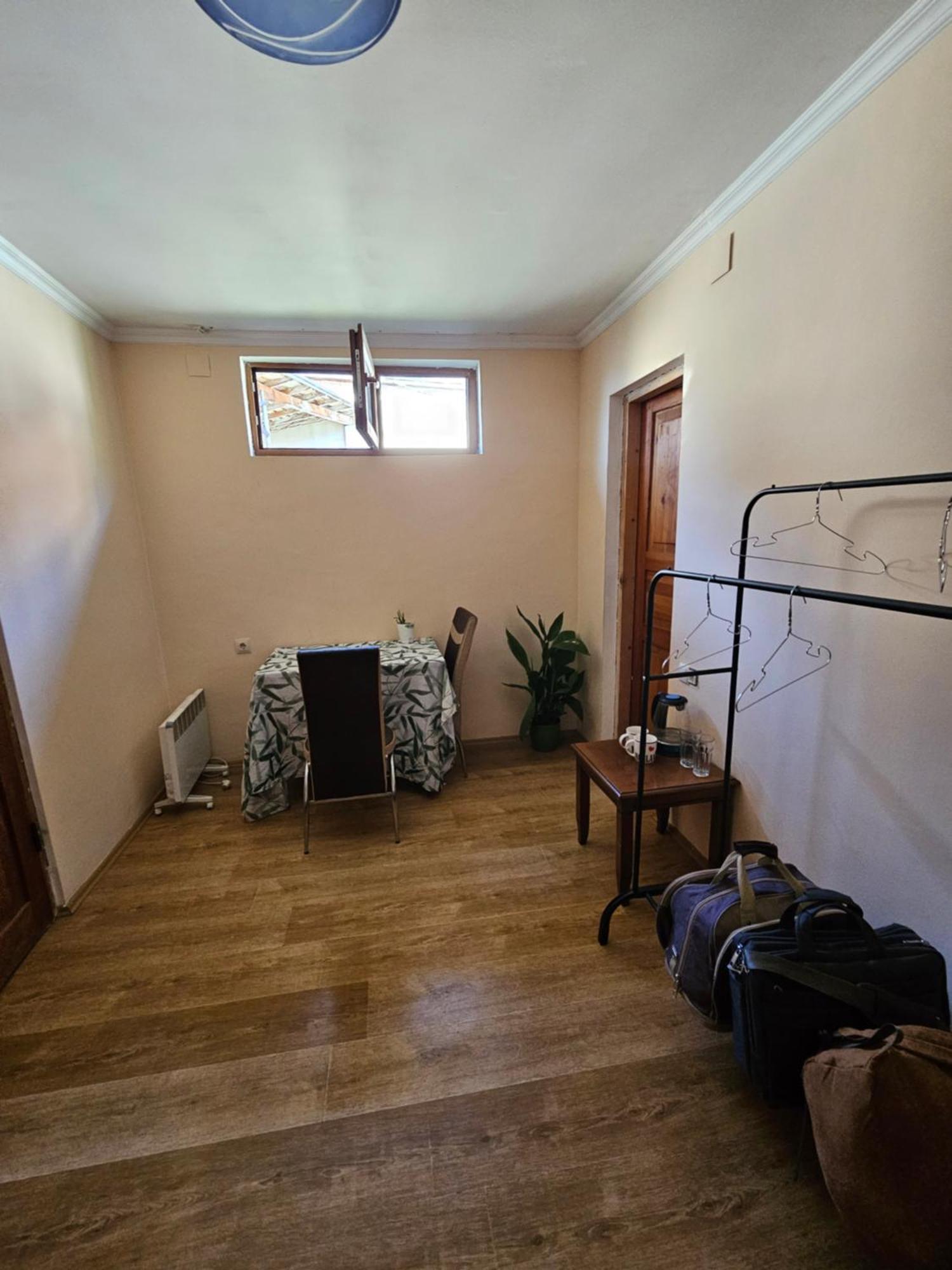 Guest House Goshtela Μέστια Εξωτερικό φωτογραφία